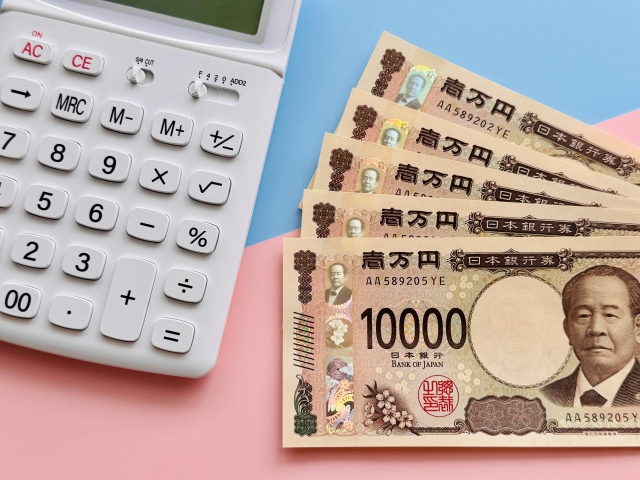 【令和7年度】逗子市既存住宅断熱改修等省エネ対策費補助金で屋根塗装をお得に!