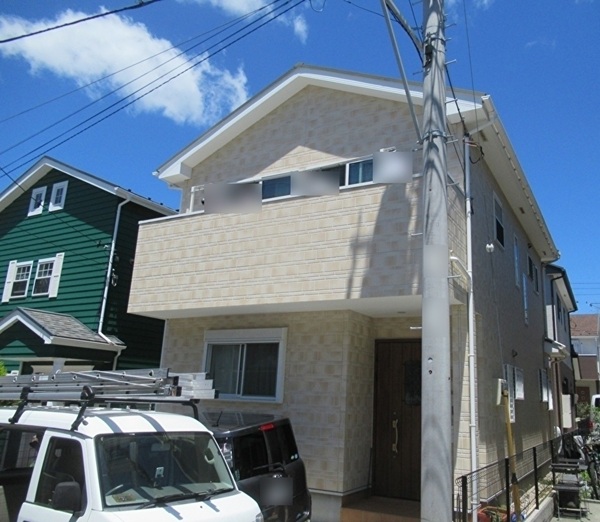 鎌倉市・現場調査①破風板の塗膜の剥がれが気になり、ご相談くださいました (4)