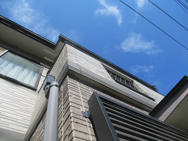 神奈川県三浦郡葉山町・現場調査⑦軒天、雨樋、鼻隠しの劣化症状 (1)