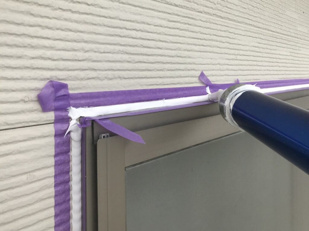 建物の防水性能を保つために必要なシーリング工事とは？劣化症状やメンテナンス方法 (2)