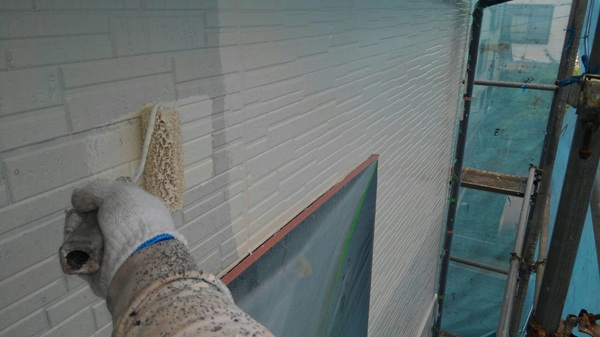 神奈川県三浦郡葉山町｜屋根塗装・外壁塗装⑧下塗り～中塗り