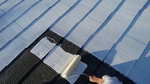 神奈川県三浦郡葉山町｜屋根塗装・外壁塗装⑤屋根下塗り→中塗り→縁切り (3)