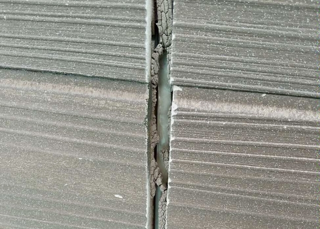 こんな劣化症状は早めのメンテナンスを!