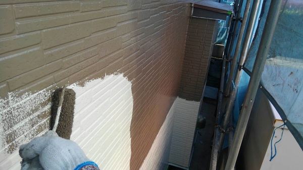 神奈川県三浦郡葉山町｜屋根塗装・外壁塗装⑧下塗り～中塗り (2)