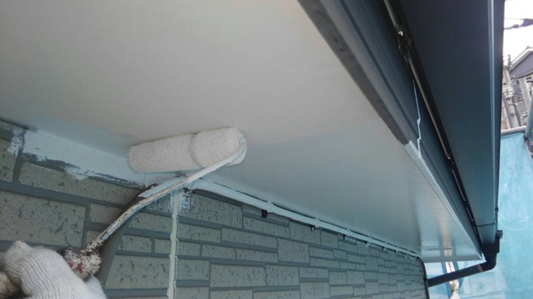 神奈川県三浦郡葉山町｜屋根塗装・外壁塗装⑦軒天塗装(エバーロック使用) (2)