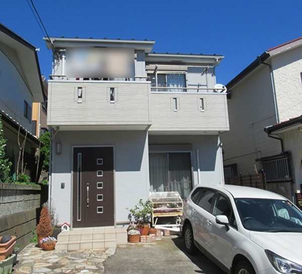 神奈川県鎌倉市・現場調査①外壁の汚れを気になると、ご相談くださいました (2)