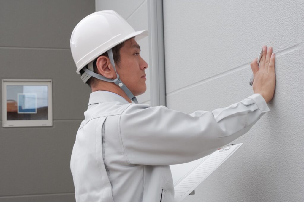 外壁塗装の地域密着店のメリット:大手にはない安心と信頼の理由