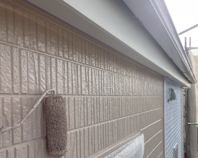 低汚染性塗料・超低汚染性塗料での外壁塗装がおすすめ