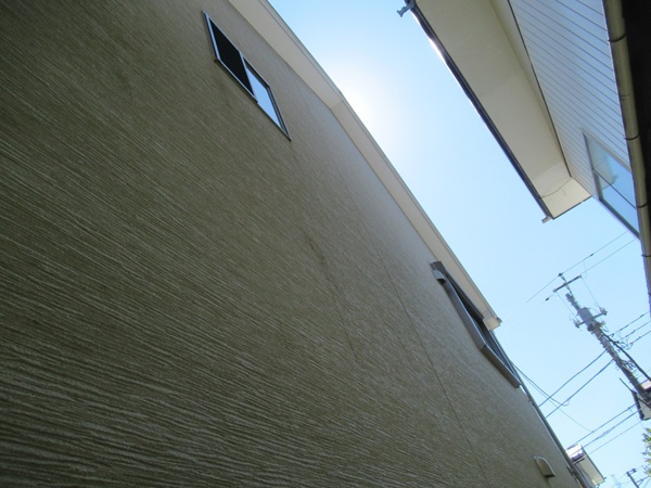 神奈川県鎌倉市・現場調査①外壁の汚れを気になると、ご相談くださいました (3)