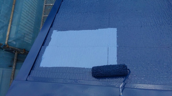 神奈川県逗子市|屋根塗装・外壁塗装④屋根中塗り (2)