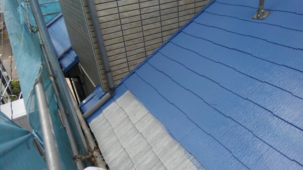 神奈川県逗子市|屋根塗装・外壁塗装④屋根中塗り (4)