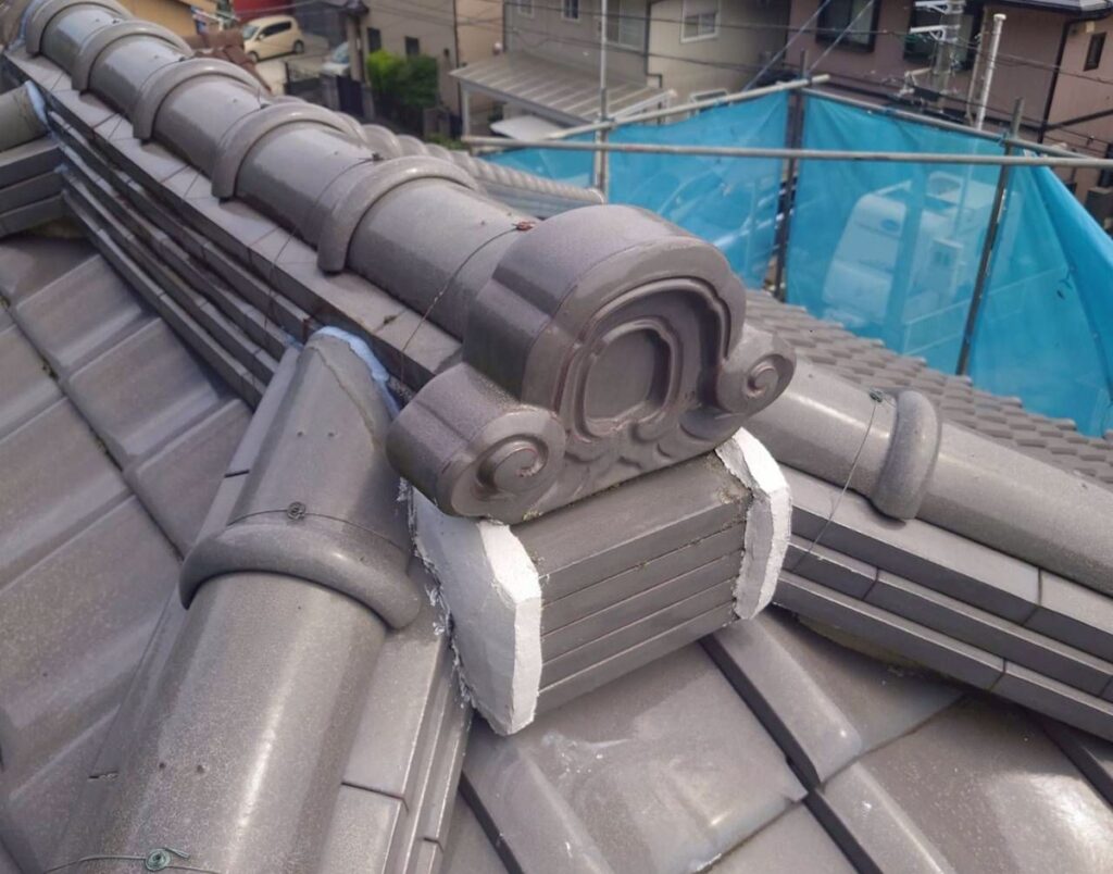 横須賀市外壁塗装・漆喰工事②劣化した漆喰の詰め直し工事を行いました (7)