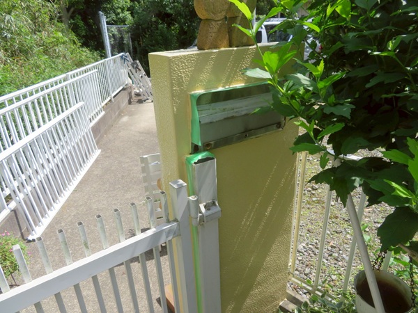 横須賀市外壁塗装・屋根塗装⑨雨戸塗装・門塀とフェンス塗装で外観が美しく! (5)